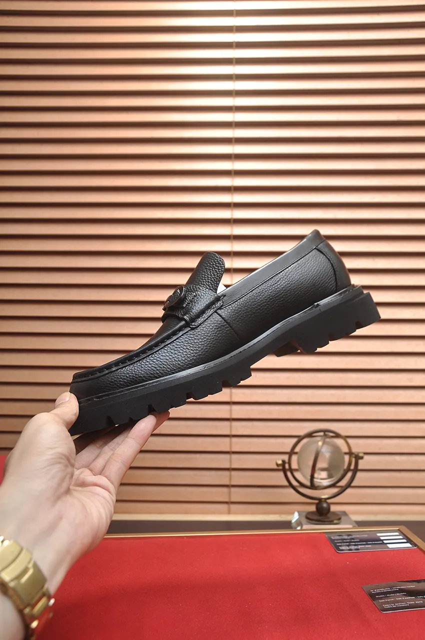 Men's shoes 💰680💶 [Ferragamo/Ferragamo] The latest model in the counter. Original imported high-quality cowhide with open sides + imported 🐂 water-dyed cowhide lining + original luxury metal buckle + original combination outsole. Comparison without pressure 38--45 (45 is custom-made and cannot be returned or exchanged)